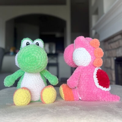 Yoshi Plush Amigurumi Pattern by Crochet Pink Pumpkinn