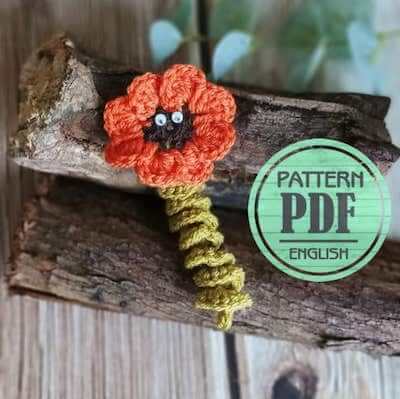 Crochet Worry Worm Flower Pattern by Valeo Decor