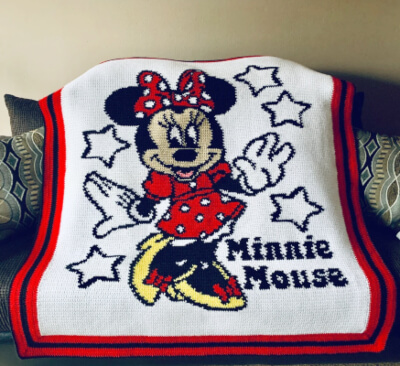 Minnie Mouse Crochet Blanket Pattern by CarysTreasureBox