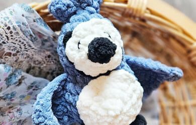 10 Blue Jay Crochet Patterns