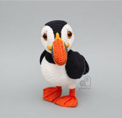 Peppe the Puffin Amigurumi Crochet Pattern by YarnWaveShop