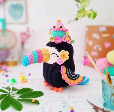 Hector Toucan Amigurumi Pattern by LepomponDeAnaVicky