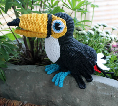 Toucy the Toucan Crochet Pattern by MaschefuerMasche