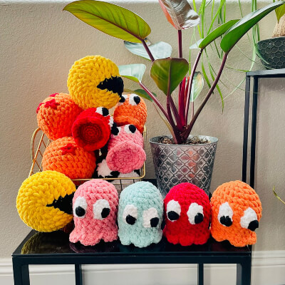 Cancer Chomper & Ghosts Crochet Pacman Pattern by SarahsHausofCrochet