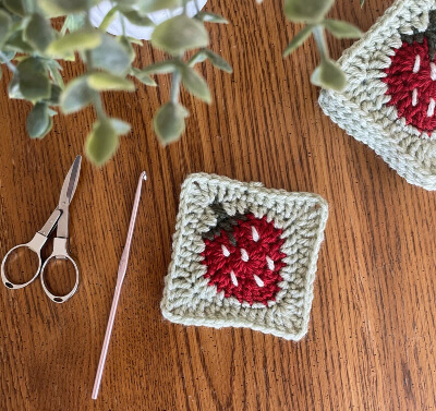 Berry Sweet Granny Square Crochet Pattern by CozyDome